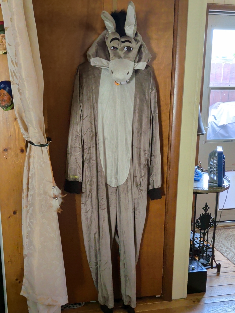 LNC Adult Donkey Jumpsuit Costume -Shrek Size Large/XL